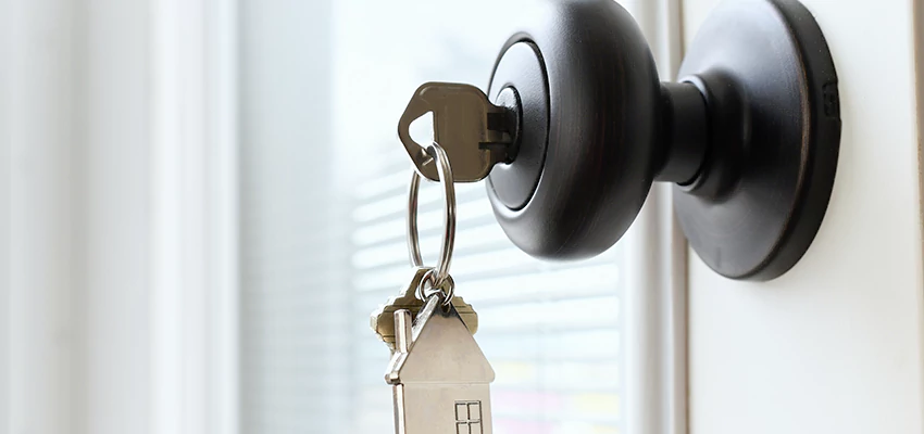 Bifold Door Knob Replacement in Orange, California